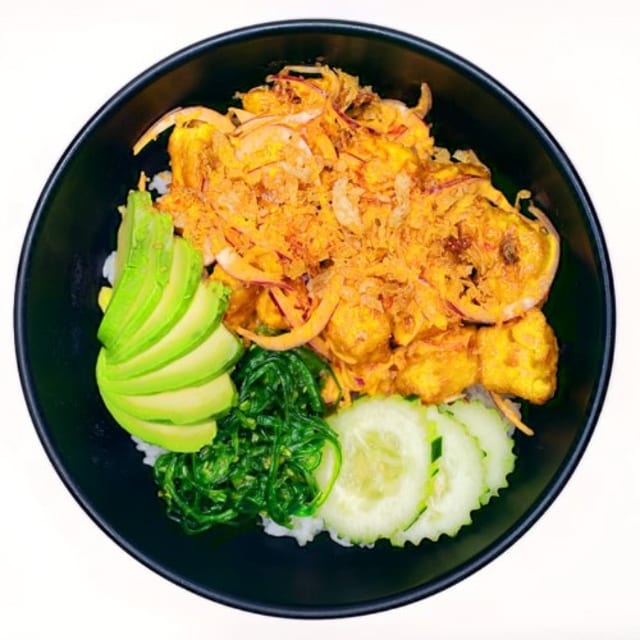 Spicy Garlic Tofu Poke Bowl.