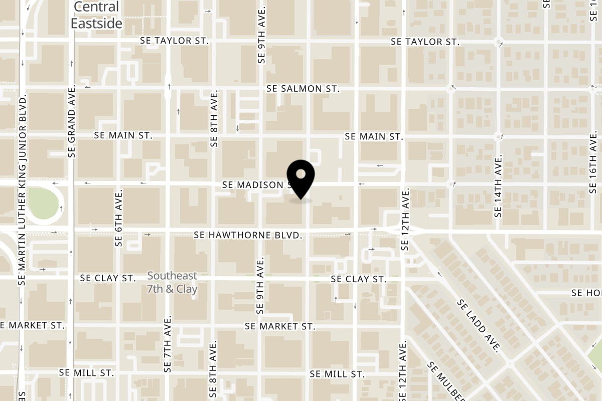 Map showing the location of Twin Sushi PDX on 980 SE Madison St in Portland